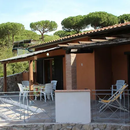 Casa Roberta Aparthotel 3*